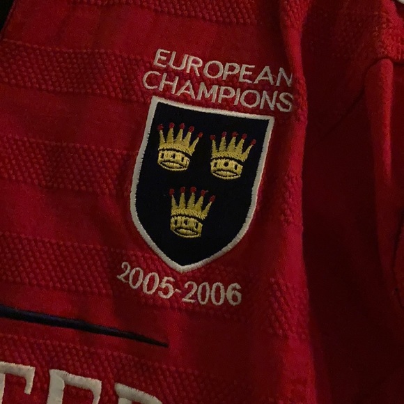 Shirt - Picture 3 of 3